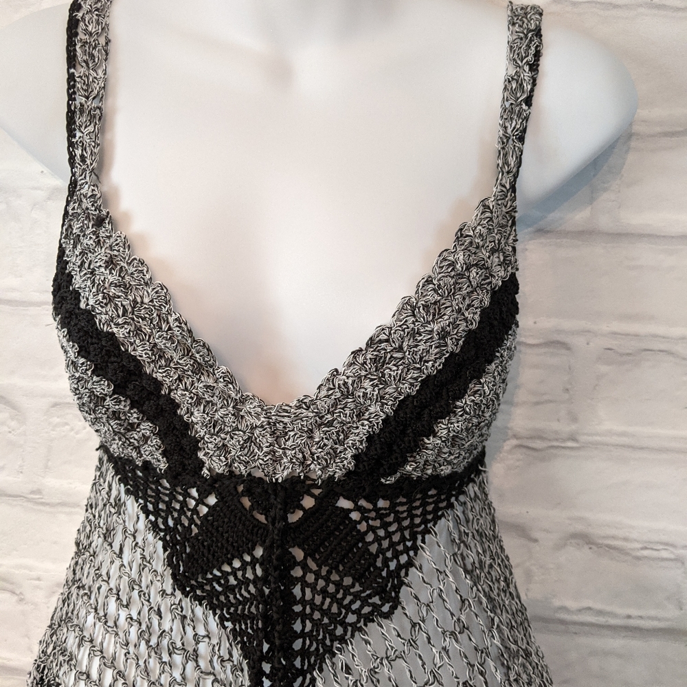 Crochet Top - Picture 3 of 7